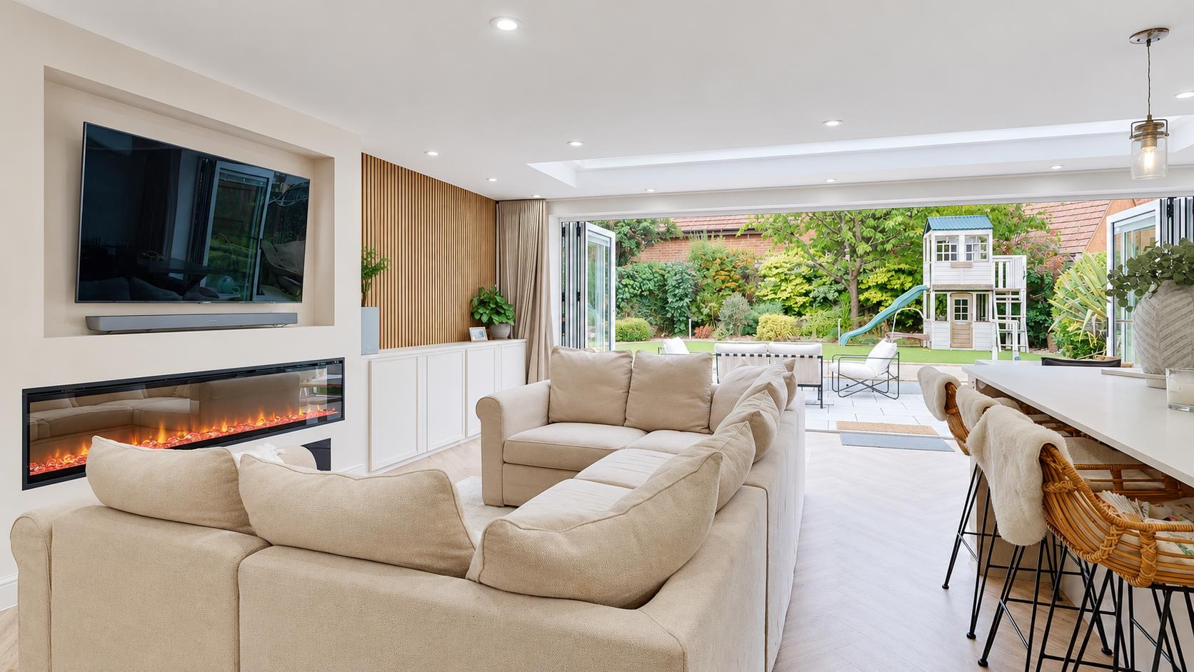 Garthwaite Crescent, Shenley Brook End, Milton Keynes